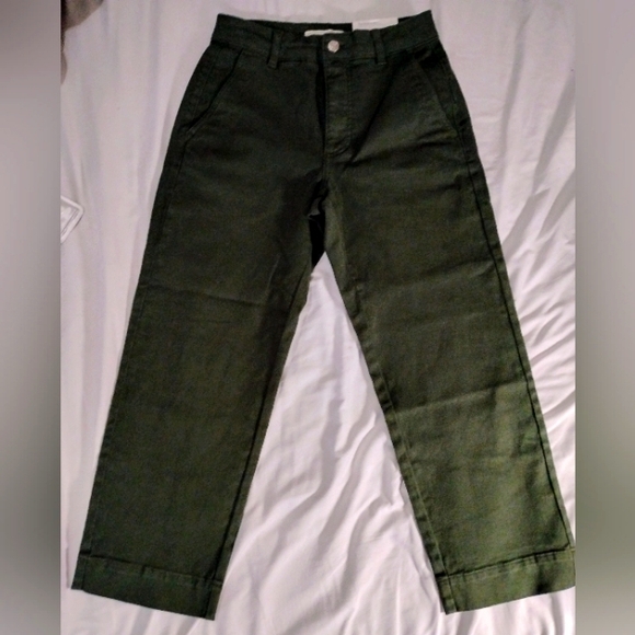 Everlane Denim - Everlane Utility straight size 2R jeans.